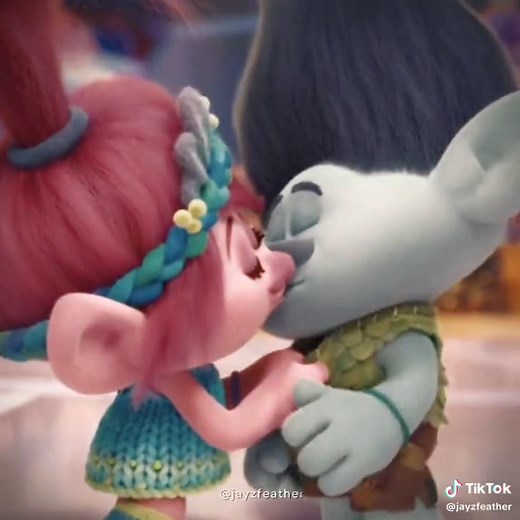 Poppy and Branch Communication Progress in Trolls 3 Movie