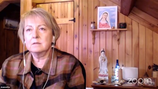 Be Present in the Moment with Spirit: Light Code Activation & Meditation, Jeannette Smith Wesolowski. Jeanette starts her meditation with a beautiful reminder of the benefits of spending time in meditation, and in oneness with Spirit. Her Light Sourcing meditation gives us a beautiful opportunity to ground and receive a light code activation through Light Language. Jeannette Wesolowski ***Jeannette Wesolowski started her spiritual awakening 15 years ago. She read every book and listened to spiri