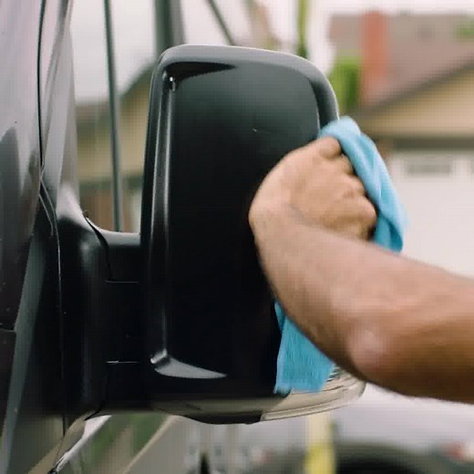 WD-40® Smart Straw® has an attached straw that sprays 2 ways. Use the straw for those precision hard to reach areas, and regular wide-based spray for larger surface areas. Find out where to buy today. | WD-40