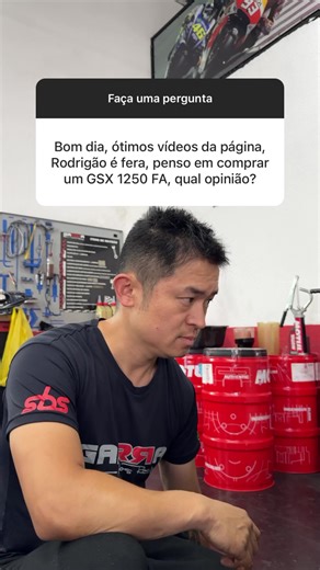 Suzuki GSX 1250 FA: Sua Opinião Importa!