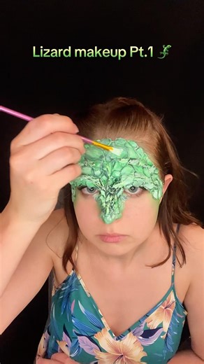 Pt.1 How I did lizard makeup #sfxmakeup #makeup #makeuptransformation