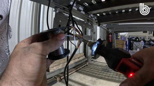 GoPro on. Tools out. Here's what assembling and wiring a trailer looks like from Corey's POV 🔧📷 📞Call 𝟏𝟑𝟎𝟎 𝟕𝟕𝟎 𝟕𝟕𝟎 to order yours 🔐Quote "𝐁𝐚𝐬𝐢𝐜𝐓 𝐒𝐨𝐜𝐢𝐚𝐥𝐬" for a FREE trailer lock when you order your trailer #basictrailers #behindthescenes #trailers #cartrailers #bts #australianmade #tradie #tradies #tradielife #tradieaustralia | Basic Trailers