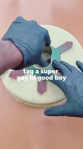 Satisfying Kinetic Sand Cutting Techniques