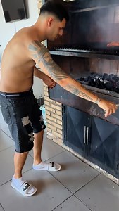 Hoy amanecí asador , guapo y cariñoso Dios mío !!! | Rodrigo Colman