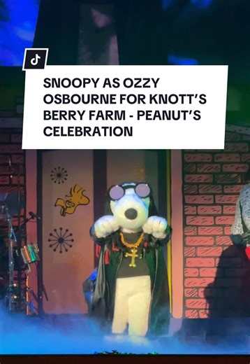 Happy opening day of the #peanutscelebration at Knott’s Berry Farm! #knottsberryfarm #snoopy