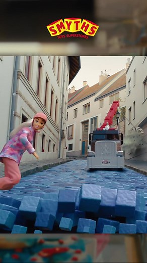 Watch as your favourite toys come to life in our 2022 Christmas advert! 🎄 With festive cheer beginning on the blue road, we really wanna go (to Smyths Toys Superstores) 🎁