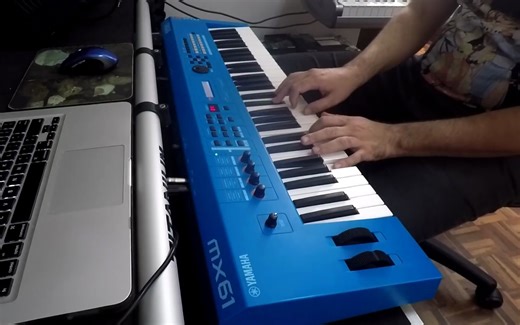 YAMAHA MX61 VERSION 2 Checking the Sound