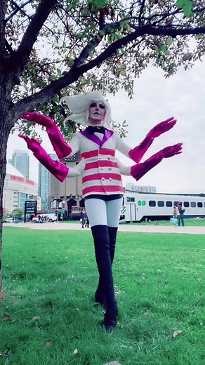 My COMPLETED cosplay!! now to find a husk to hold in all four of my arms😉 #angeldust #angeldustcosplay #fyp #hazbinhotel #hazbinhotelcosplay