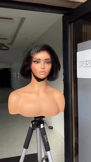 Short glueless bone straight 8 inch @ only 290k can part middle or side way available no installation required .call 0706642339 for deliveries or find us @ Mukisa mall 2nd floor k15 #bobwig#shortbob#gluelesswig#november #wearandgowigs | Discrete LOOKS