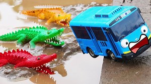 981K views · 1.1K reactions | Hulk Rescue Tayo Bus From Crocodile Car Toys Video For Children - Cars and Toys | Cartoons Toys TV | Facebook