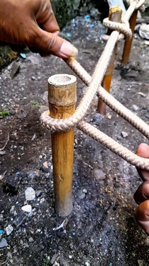 Strong Rope Knot Between Two Poles || Secure and Easy to Untie !