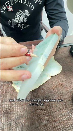 Process of Creating Jade Bangles from Raw Jade Stones