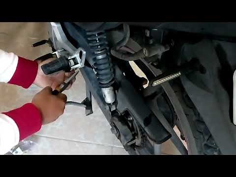 TUTORIAL DE COMO CAMBIAR LOS POSAPIES DE UNA MOTOCICLETA
