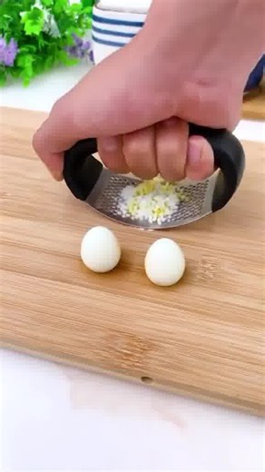 Slice, dice, and julienne in a flash! 🌟🍽️ Upgrade your kitchen game with our Multi-Purpose Vegetable Slicer—speed through prep work with German precision at an unbeatable deal! ✂️ | Rgss&A