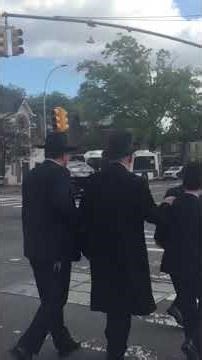 MTA Bus in action “Not in Service” Bus, Q64, and Q20 at Jewel av/main st