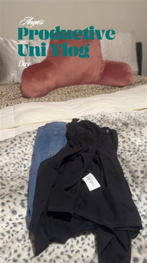 Waitibg for my new paperwork to go through 🙂‍↕️💞 #universitylife #prmajor #universityvlog #dayinmylife #dayinthelife