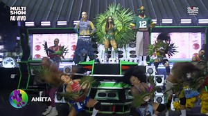 8.4K views · 288 reactions | Anitta abre seu show no Global Citizen Festival com uma nova versão de “Show das Poderosas”, agora no estilo do rock doido do Pará. O instrumental repaginado trouxe a batida das aparelhagens do norte para o sucesso atemporal da cantora. (: Multishow) #Anitta #GlobalCitizen | Portal Famosos Brasil | Facebook
