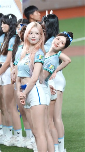 明星賽攜手登場的禎貞姊妹! #明星賽 #李晧禎 #이호정 #南珉貞