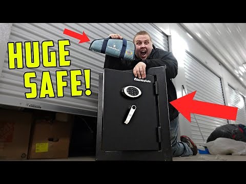 Found 2 GIANT SAFES In $1,200 Storage Unit! BIG MONEY Storage Unit Finds! Massive Profits!