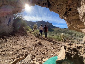We hiked this beautiful canyon and found a 100-YEAR OLD COWBOY WALL! #cowboys #historic #phoenix | Arizona Jones