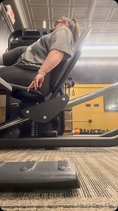 A sneak peek at my new leg day routine. Full video dropping soon 😘 | Makayla M