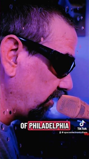 Streets of Philadelphia – LIVE (Bruce Springsteen Cover) #brucespringsteen #livecover