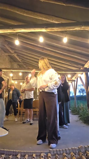 Juste pour le fun 🎂 @viooo ♡ @Alice @wend @@Noémiii @l i l l y @Maxsls59 #fyp #anniversaire #drole #viral #comportement