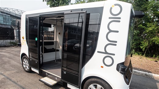 Autonomous shuttles could be coming to a JFK Airport parking lot. Here's how they work