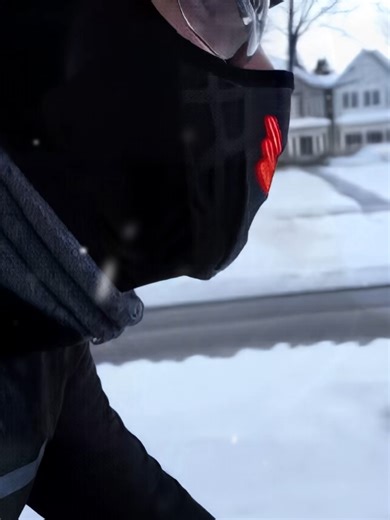 This cyberpunk mask is so cool! 😎 The black and purple color scheme perfectly captures a futuristic aesthetic. You can wear it while cycling, skiing, or just for everyday style – put it on and instantly transform into a street-style cyber warrior!#foryou #mask #balaclava #tiktok #TikTokShopBlackFriday #tiktokshop #balaclava #commute #facemasks #winterrunning #fyp