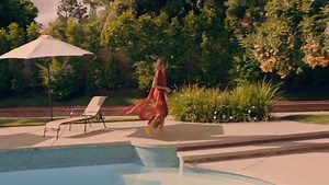 Zendaya on Instagram: "I hope you all love my Vogue 73 questions more than Noon loves me💛"