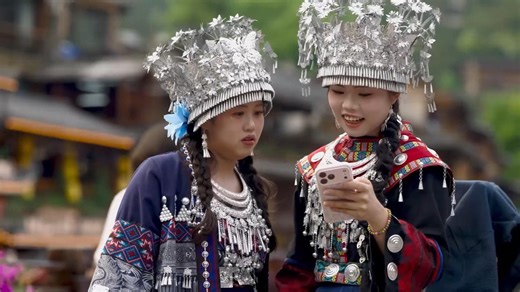 'Truly unique place' - Miao village on stilts in China's Xijiang goes viral as leading cultural tourism destination | Video Viory