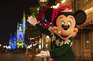 When does Disney World take down their Christmas Decorations? | Chip and Company