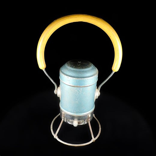 Vintage Signal Lantern ~ Star Railroad Lantern ~ RR Signal Lantern ~ RR Battery Lantern ~ Railroadiana ~ Cabin Decor Gift/collector Gift - Etsy
