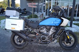 Get your adventurous spirit up and moving in the new year with this 2022 Pan America 1250 Special! $12,995 | 7,467 miles | ChopperExchange