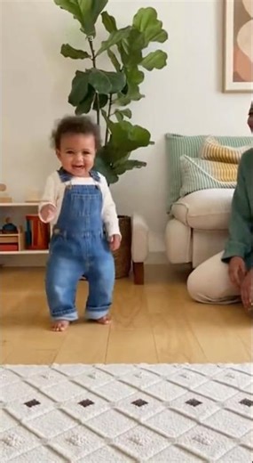 Baby Dancing Cutely to Music — Cutest Tiny Dance Moves Ever! 👶🕺❤️