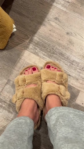 Step into cozy heaven — my favorite ‘house shoes’ are here! These fuzzy slippers are soft, warm, and perfect for those chill moments at home. Snag yours now on TikTok Shop and treat your feet! #CozyVibes #HouseShoes #slippers #fuzzyslippers #tiktokshopblackfriday #tiktokshopcybermonday #tiktokshopholidayhaul #spotlightfinds #ttsstarcreator @FTR fashion shoes shop