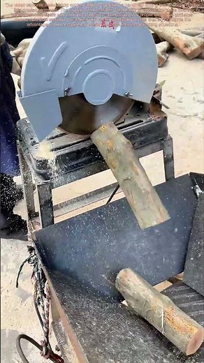 Woodcutting Wizardry: How This Handheld Technique Revolutionizes Small-Scale Processing
