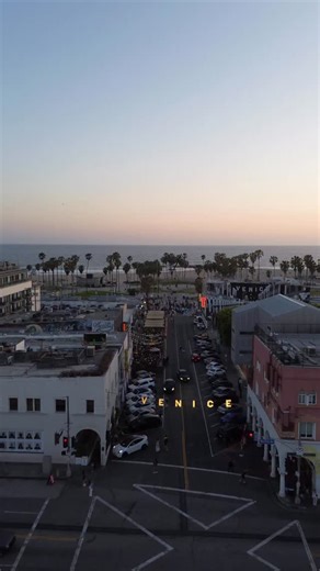 Venice is one of a kind ✨✨ #dronevideo #venicebeach #losangeles #southerncalifornia #dronelife #venicesign | Venice Beach Boardwalk