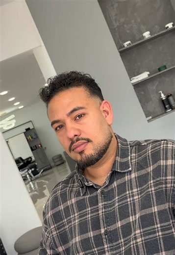 Corte y asesoría de barbería profesional - Reserva con Jorge Pacheco