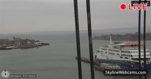 【LIVE】 实况摄像头 戈斯波特 - 海港入口 | SkylineWebcams