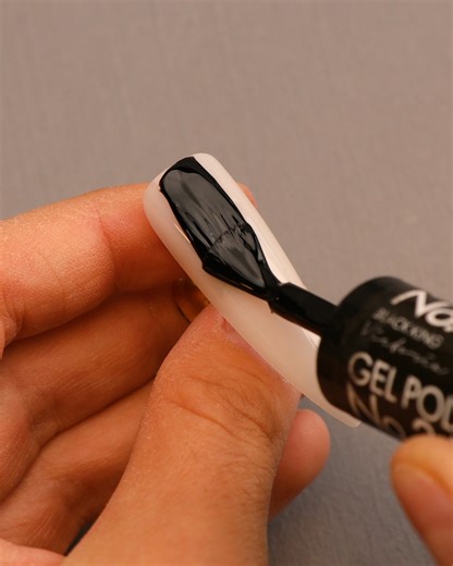 Bold and futuristic nail ideas for trendsetters💅 | Make-Up & Hair Tutorials