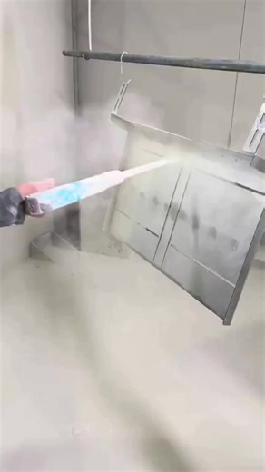 Electrostatic Spraying of Powder Coating on Metal Partitions