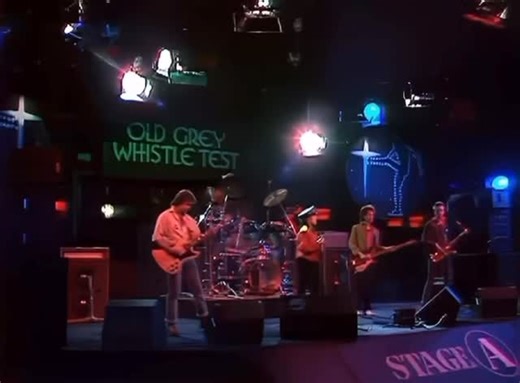 X-Ray Spex “Artificial” on BBC TV The Old Grey Whistle Test December 5th 1978. #xrayspex #artificial #punk #punkrock | LA Punk Rocker