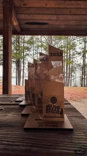 Here’s to a great year with SSTS! We love all y’all!! Wishing you Happy Trails in 2026! #ssts #southernsingletrack #southernsingletracktrailseries #trailrunning #2025 #2026 #happynewyear | Southern Singletrack Trail Series