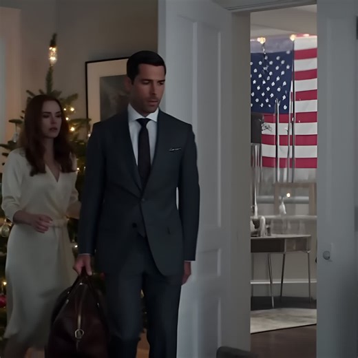 My Girlfriend Said, “My Friends Think You’re Holding Me Back.” I Nodded. “Then Don’t Carry Me.” I Left Without Arguing. And What One Of Them Said Right After… Wiped The Smile Off Her Face Instantly. For two years, I believed we were building something real. We met at a networking event—her in corporate sales, sharp and fast-moving, always surrounded by a tight circle of college friends who turned every dinner into a highlight reel. I was the freelance guy: graphic design and consulting, work tha