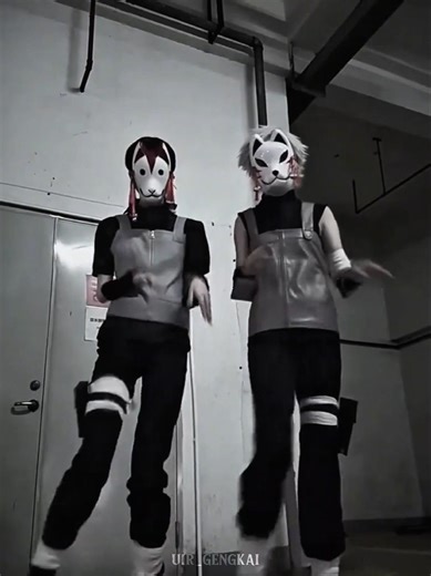 Kakashi dance moves 😘 #anime #viralshorts #cosplay