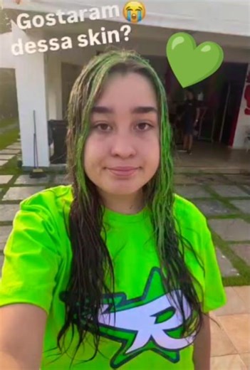 Nova Cor favorita da Emily Vick?????? O que vocês acharam???????