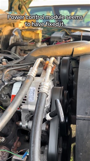 Well tossed a 300.00 computer into the 1995 dodge ram 1500 with the 5.9l magum and it’s running🤷‍♂️ now I’m 1500.00 into a 1100.00 truck look at me winning🤣 #dodge #dodgeram #mechanic #truck