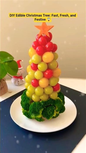 How to Make a DIY Edible Christmas Tree Centerpiece 🥦🍓
