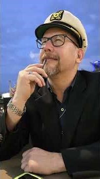 Escucha este audio y luego visita nuestra página webhttps://www.dockykayak.com